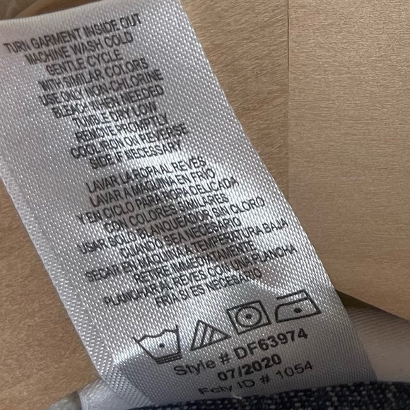 Daisy Fuentes 24 Months Sherpa Collar Embroidered Floral Denim Jacket Ruffle - Picture 5 of 6